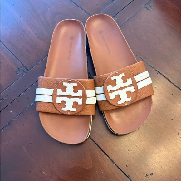 Tory Burch Tan Leather Slide Sandals with White Stripes - Picture 3 of 8